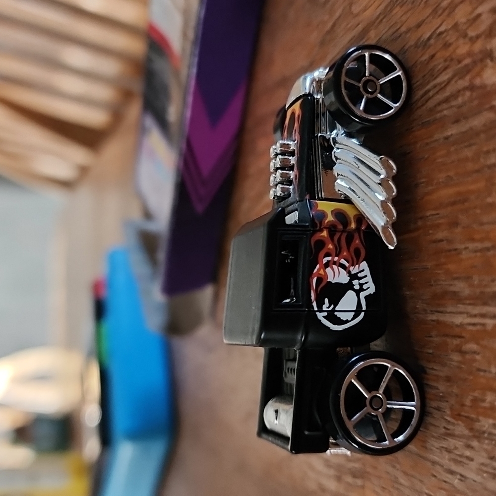 Hot wheels